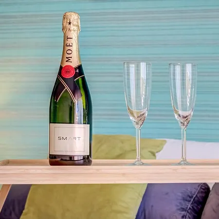 Sea Paradise View 115 *